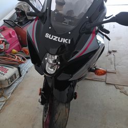 2024 GSXR 1000 3k Miles Garage Kept