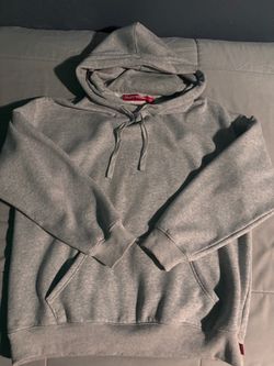 Supreme hoodie