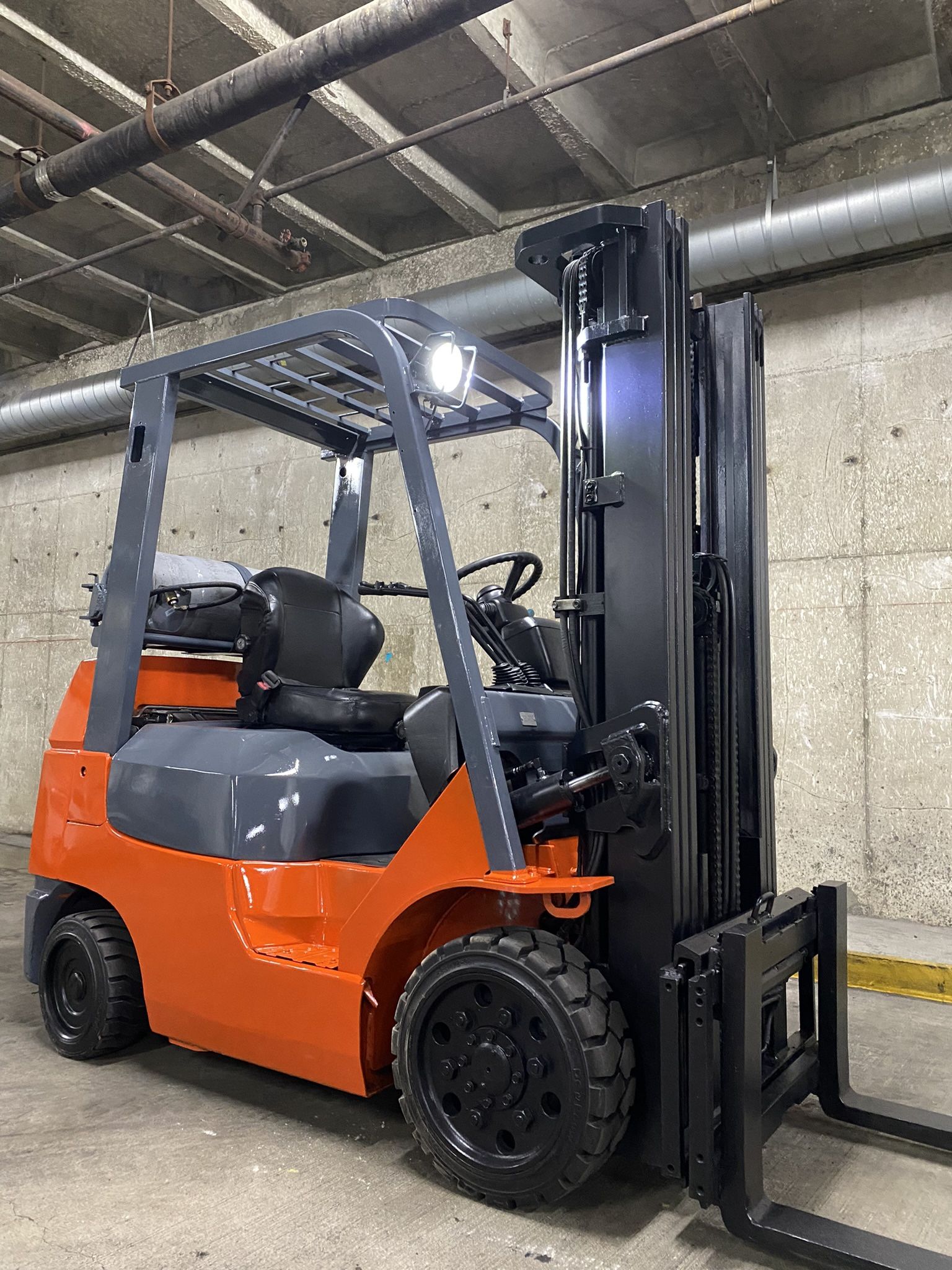 PERFECT Tpyota M7 forklift for sale LOW HOURS 