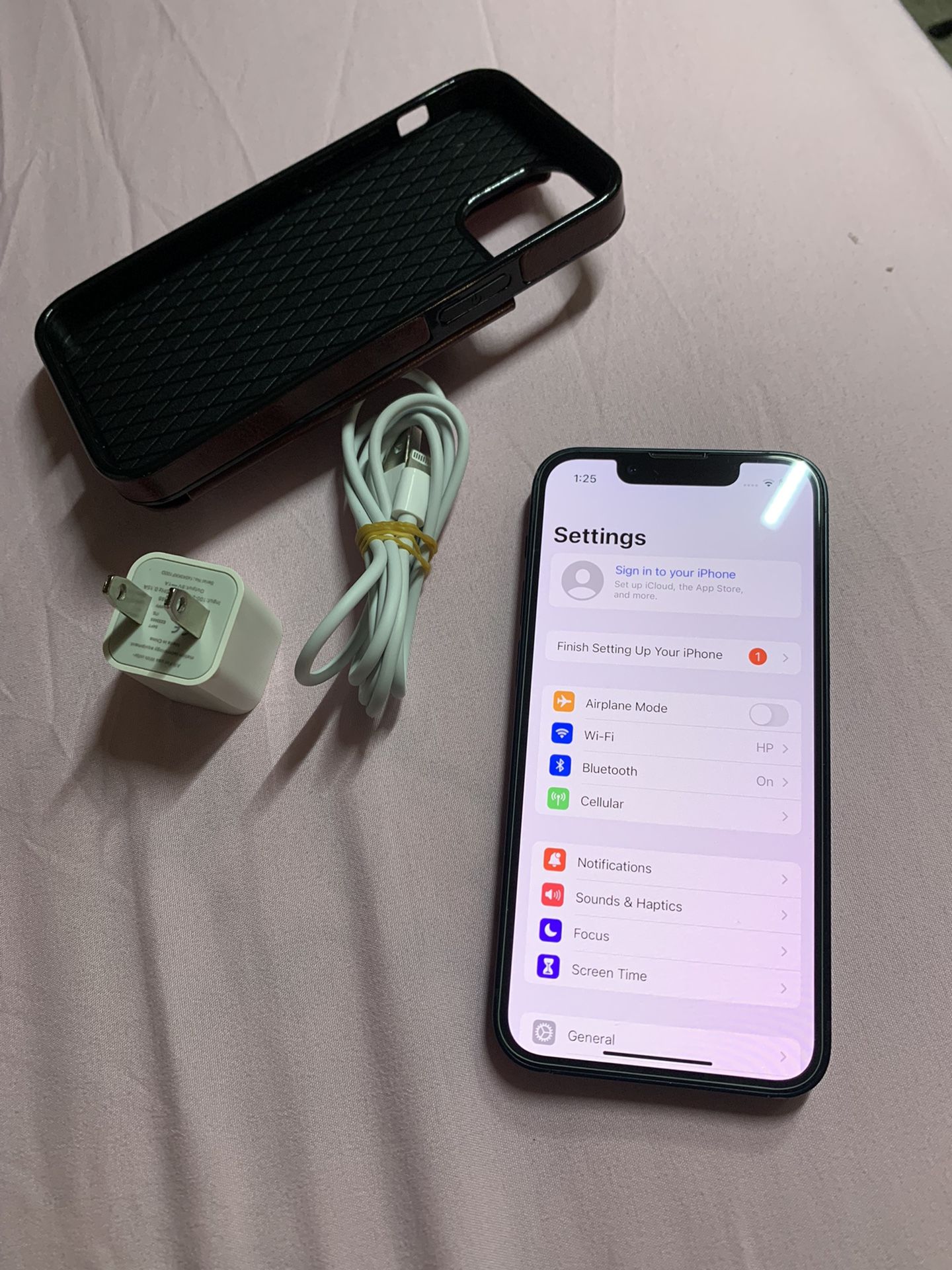 iPhone 13 Mini 128GB Midnight Sprint/T-Mobile Service Perfect Condition Firm On Price $$$