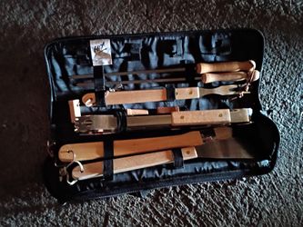 Barbecue grill tool kit