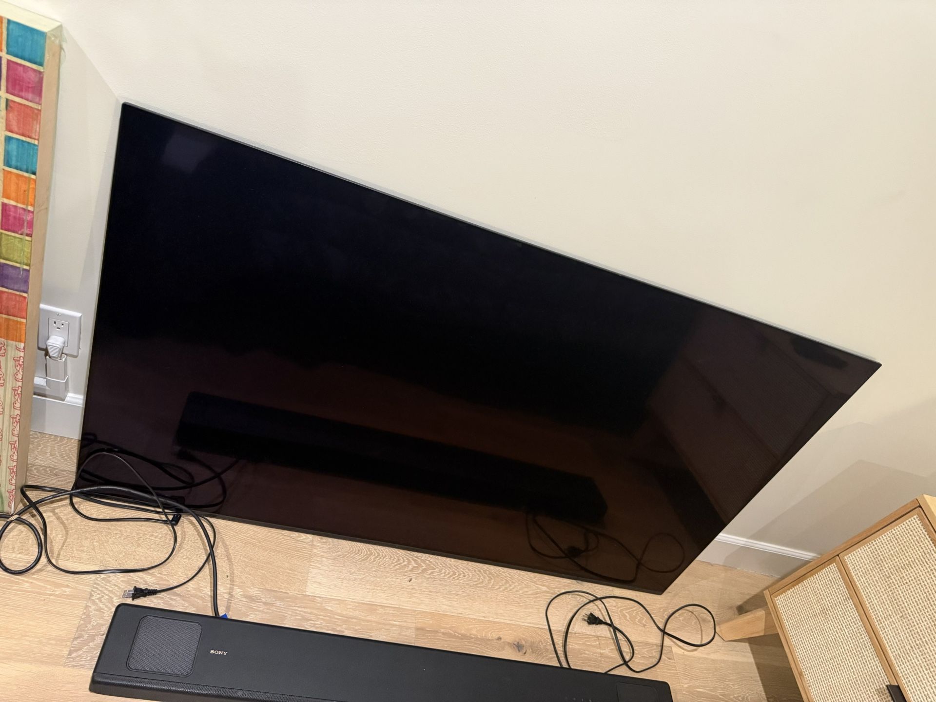 Amazing Tv & Soundbar Bundle Deal