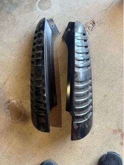 00-06 Tahoe/yukon pillars