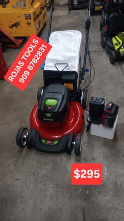 TORO 60V CORDLESS LAWM MOWER SELF PROPELLE WITH BATTERY 4.0 and Charger