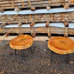 "CEDAR " end table  2 beautiful Pieces  100%real Wood 🪵 