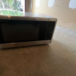 1000 Watt Microwave With Alexa 