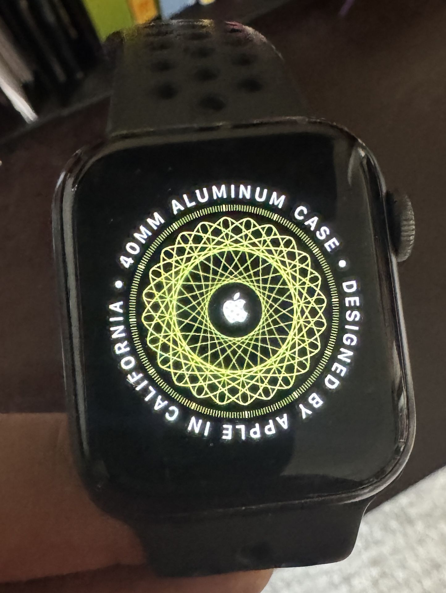 Series 5 Apple Watch 40mm gps + cellular