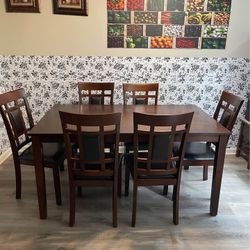 🎄🍽️Brand New Solid Wooden 7- Piece Dining Table Set With 6 Chairs | Pay After Delivery 🚚