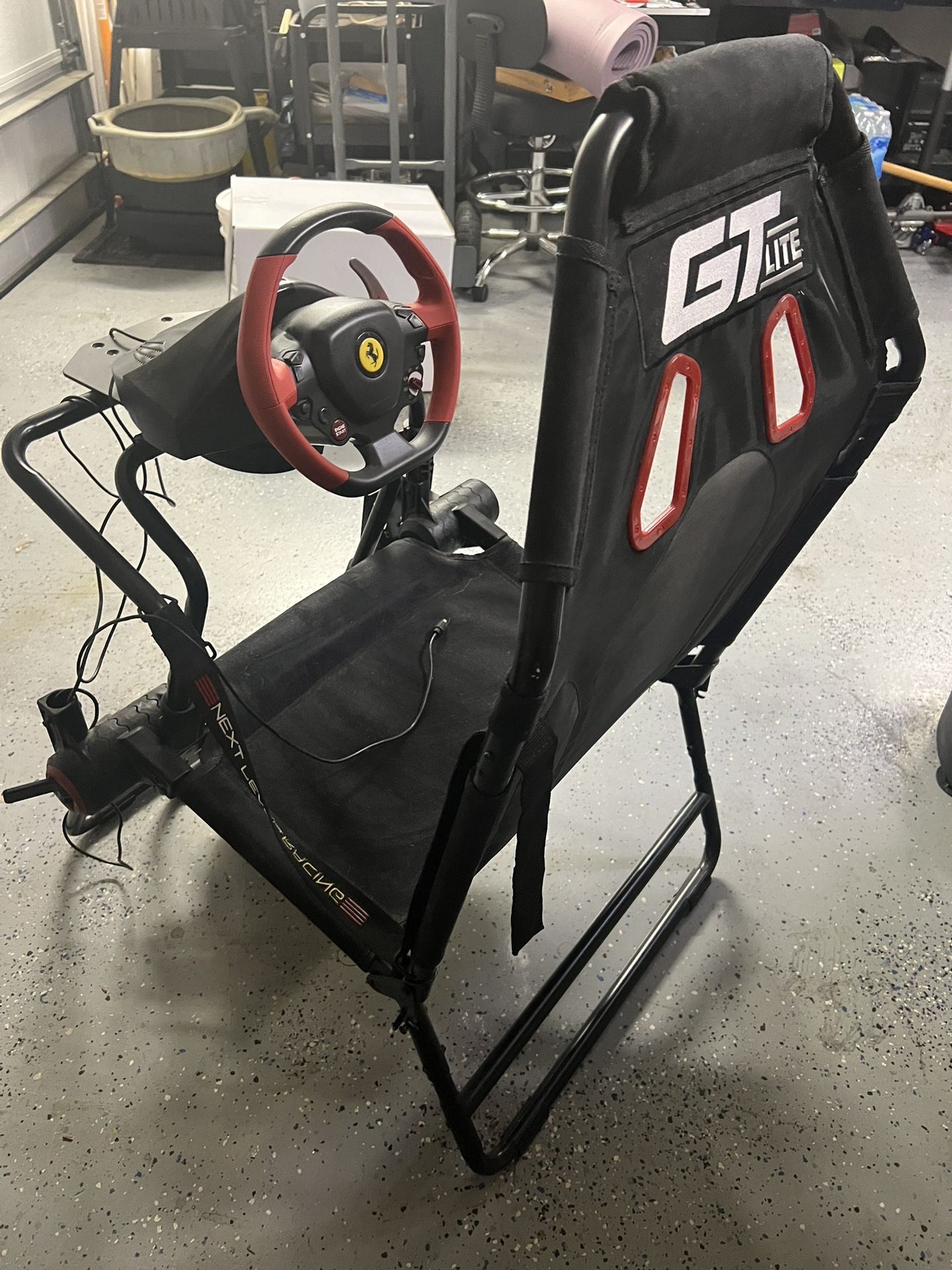 Racing GT Seat With Controller
