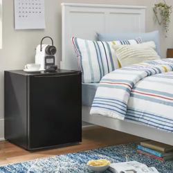 2.6 Cu. Ft. Mini Refrigerator in Black, ENERGY STAR