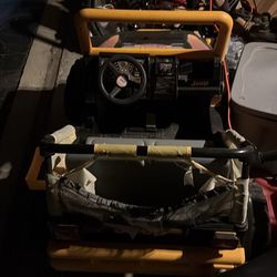 Kids battery powered jeep