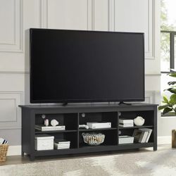Entertainment console | TV stand