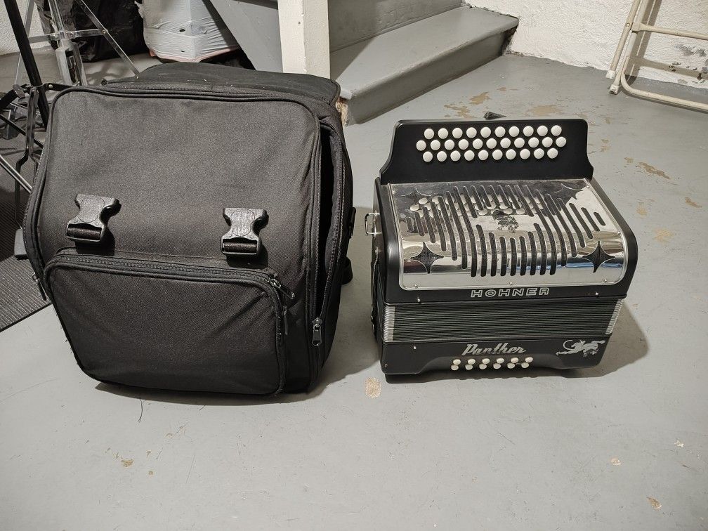 Hohner Panther 31 Key G