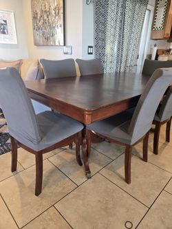 Dinning Table