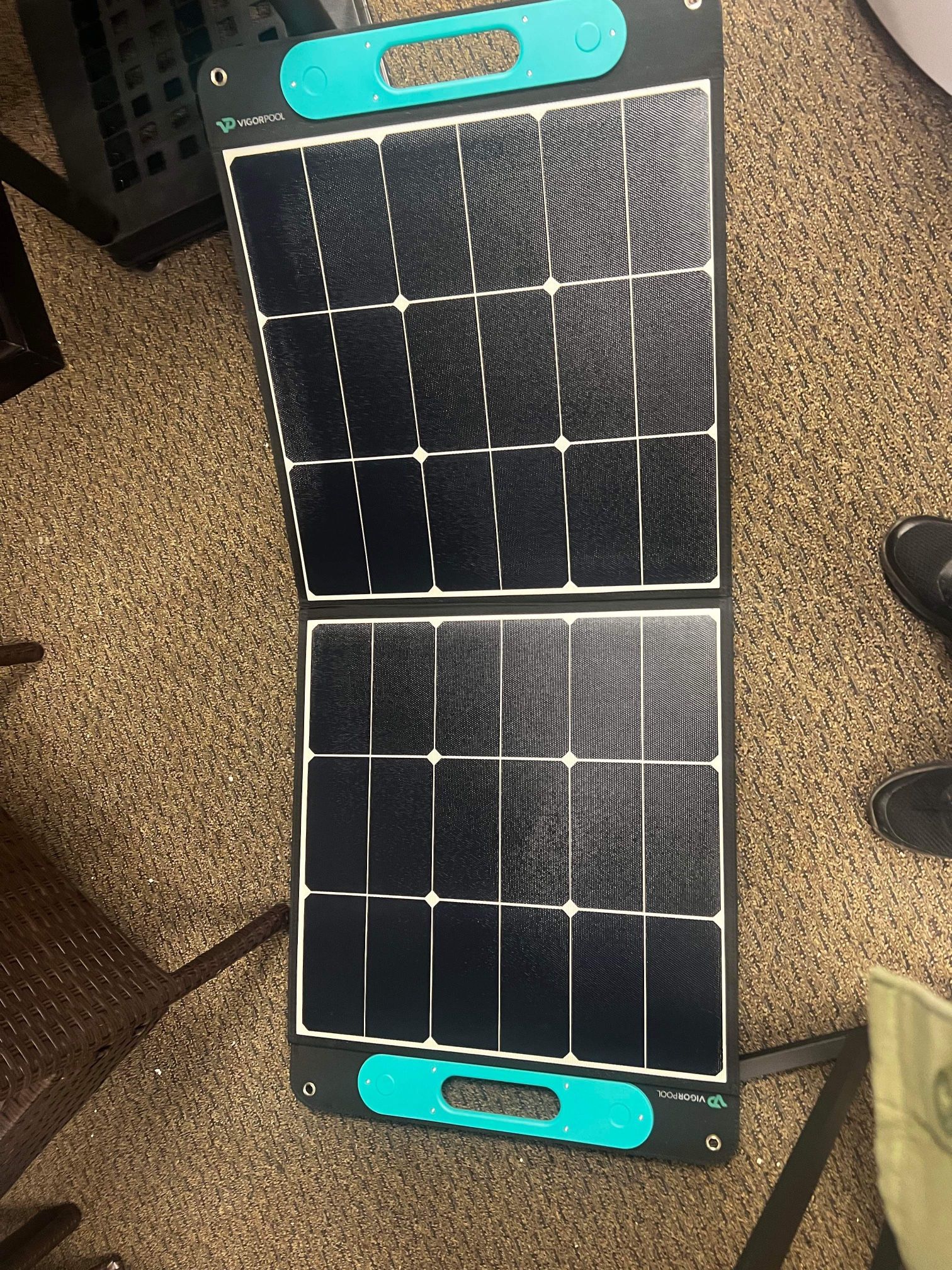 VigorPool 200W Solar Panel with SunPower Cells