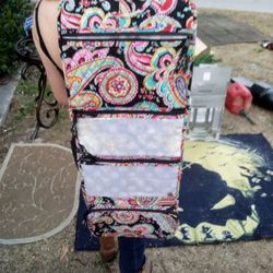 BRAND NEW VERA BRADLEY MAKEUP BAG!!!!!!!