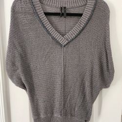 GUESS BRAND Gunmetal Knit TOP XS