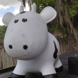 Small Bouncy Cow