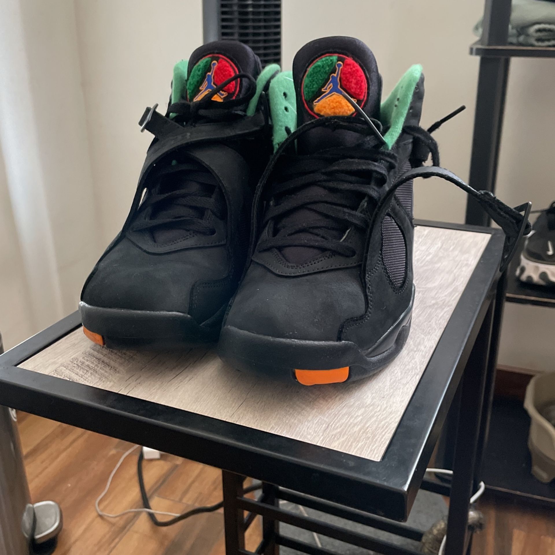 Air Jordan 8 Tinker Air Raid