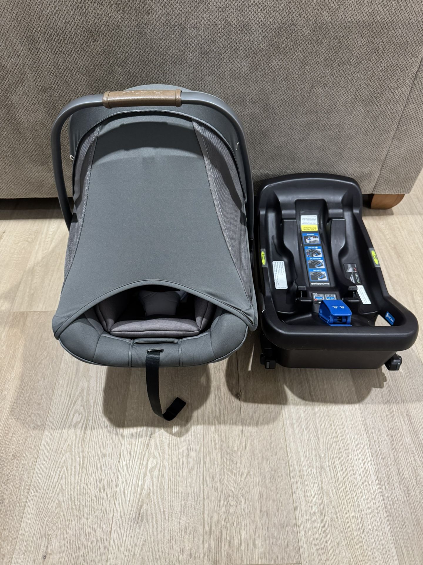 Nuna Pipa Lite Car Seat