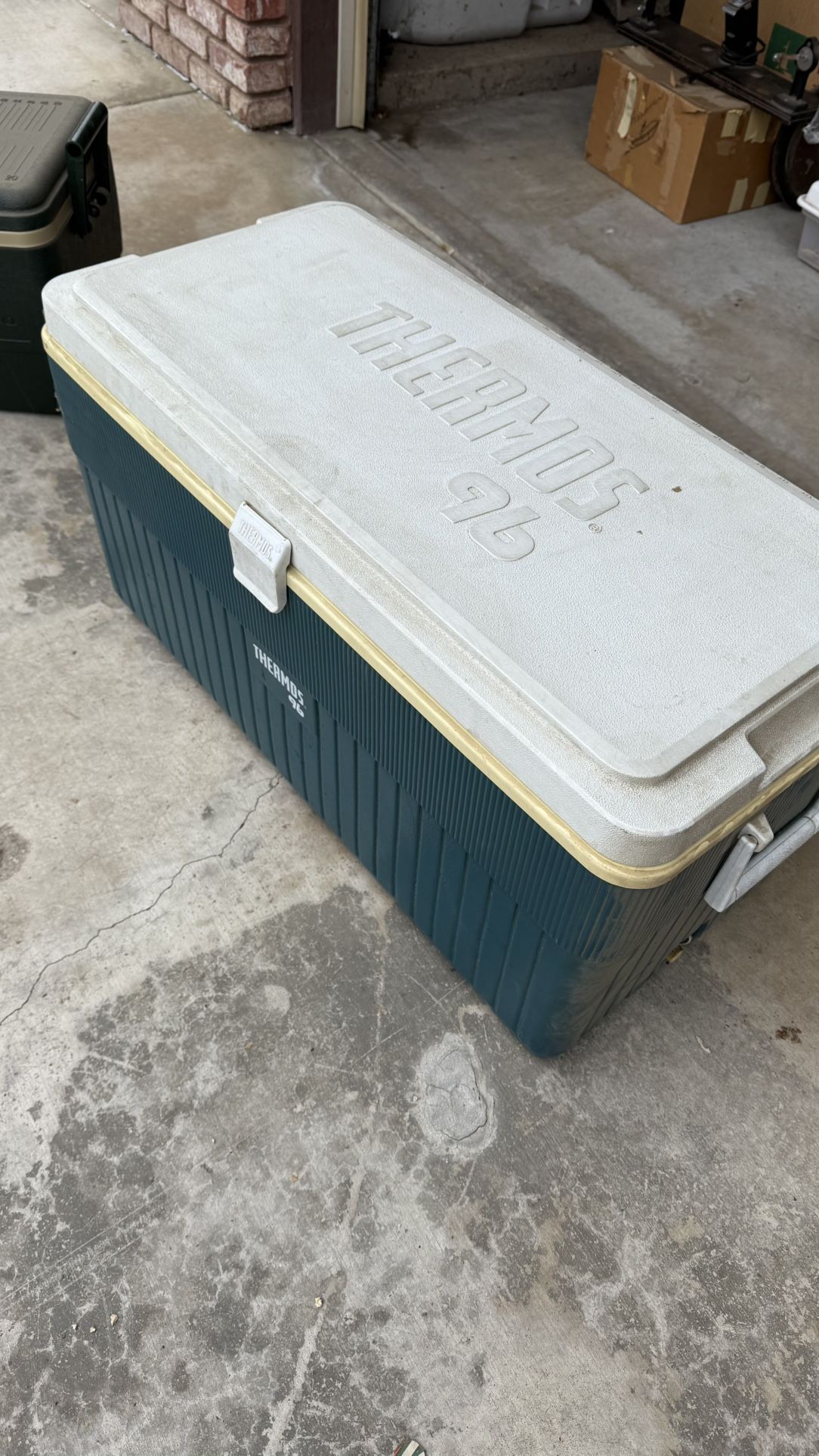 Thermos Cooler 96 Qt