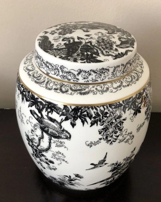 BLACK AVES Royal Crown Derby Ginger 7" tall made in England.