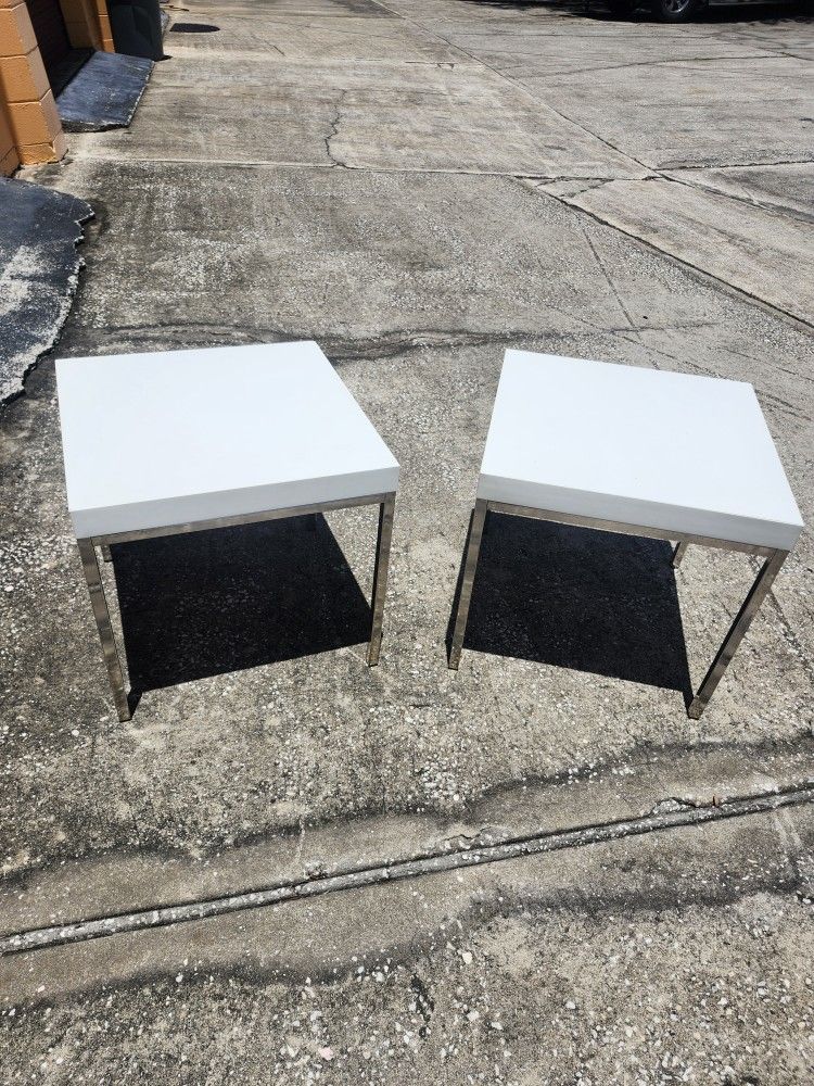 Pair Of White Accent/End Tables