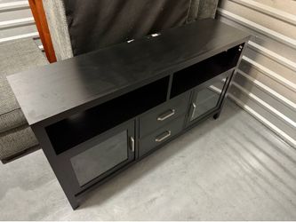 Home entertainment stand