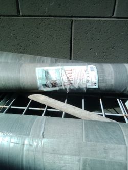 Vinyl flooring 8x12 ft