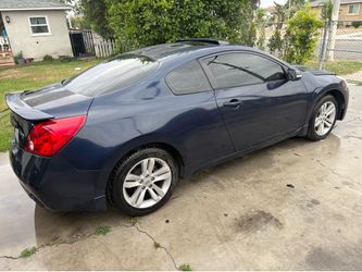 2011 Nissan
