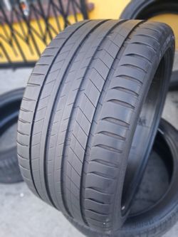 PORSHE TIRE 295-35R21(103 Y) 1 MICHELIN LATITUDE SPORT 3 N2/TREAD 95% $180.00 INSTALL