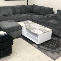 Small sectional With Ottoman 