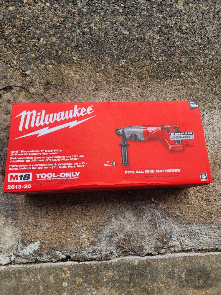 Milwaukee M18 1" Sds Plus D-Handle Rotary Hammer