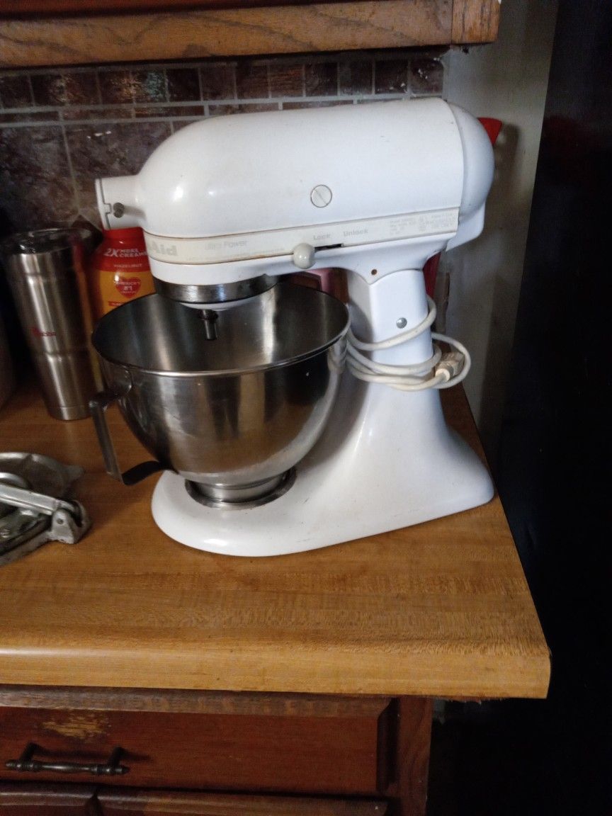 Kitchen Aid Mixer 