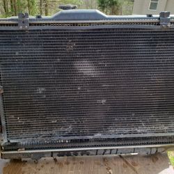 Radiator with fan motor