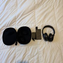 JBL Tour One M2 Headphones 