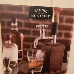 Vintage Wood Drink Dispenser 