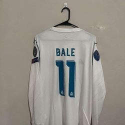 Real Madrid 2017/18 Home Bale Jersey (M-XL)