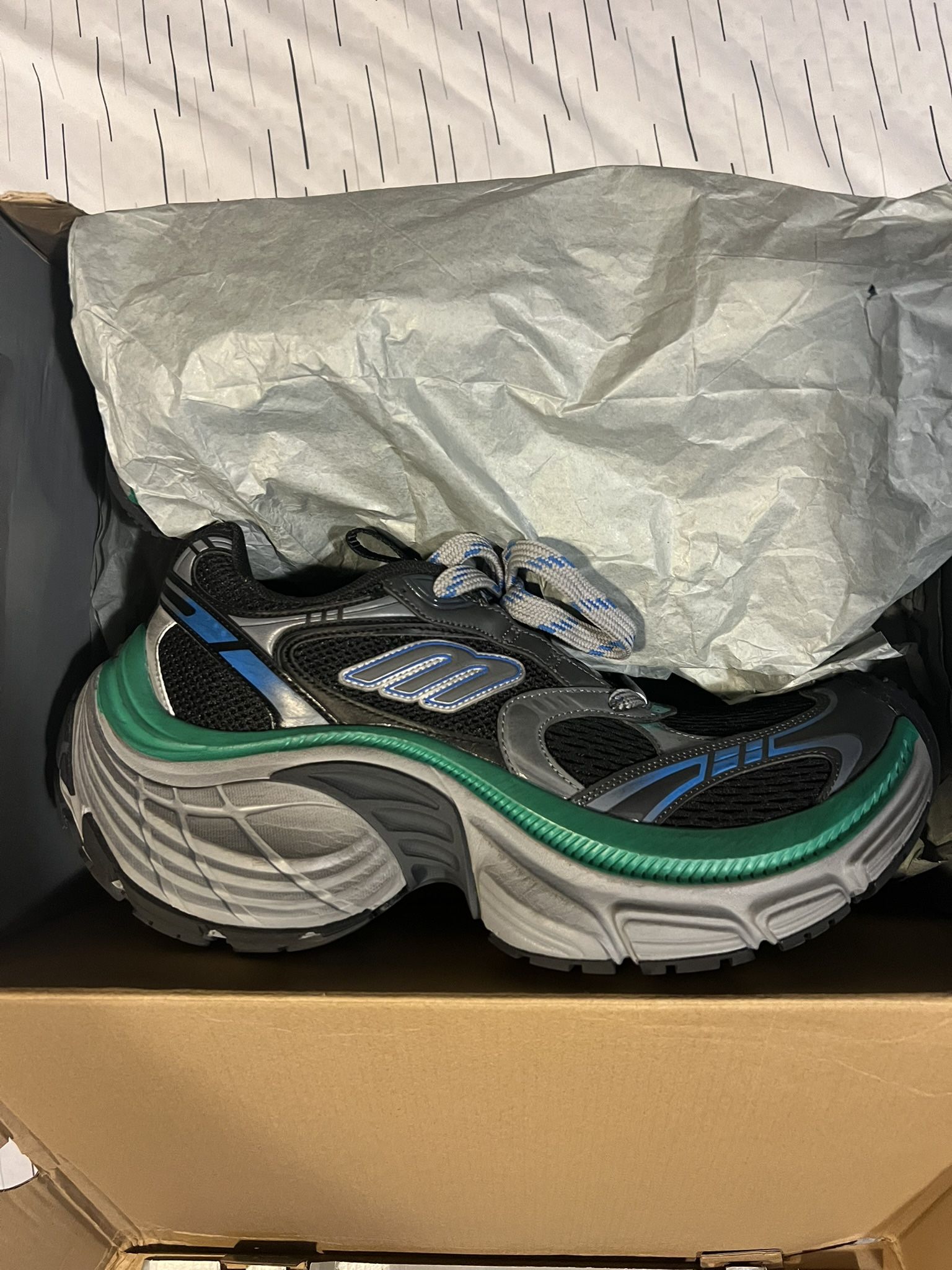 Balenciaga 10XL sneakers size 44 (11 US)