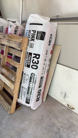 Owens Corning R30 Faced Fiberglass Insulation - Brand new