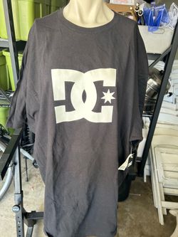 DC SHOES Star Mens Tee size XXL as is condition