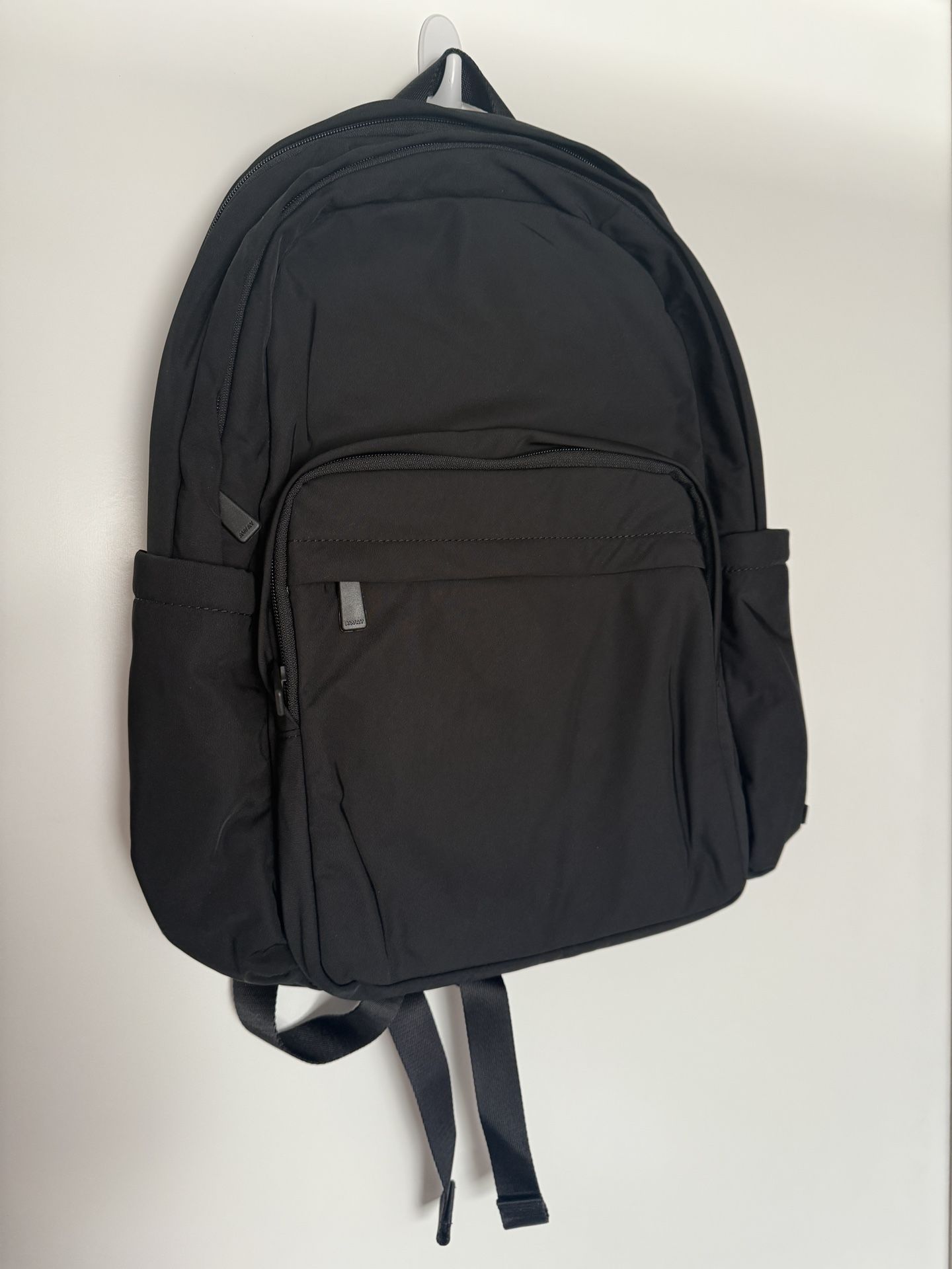 AWAY Large FeatherLight Backpack