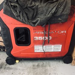 PREGATOR 3500 Generator