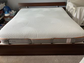 King Tempur-pedic Mattress Only