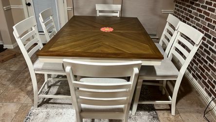 Dining Table Set with 6 Chairs, extendable table