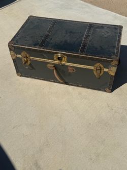 Vintage Trunk