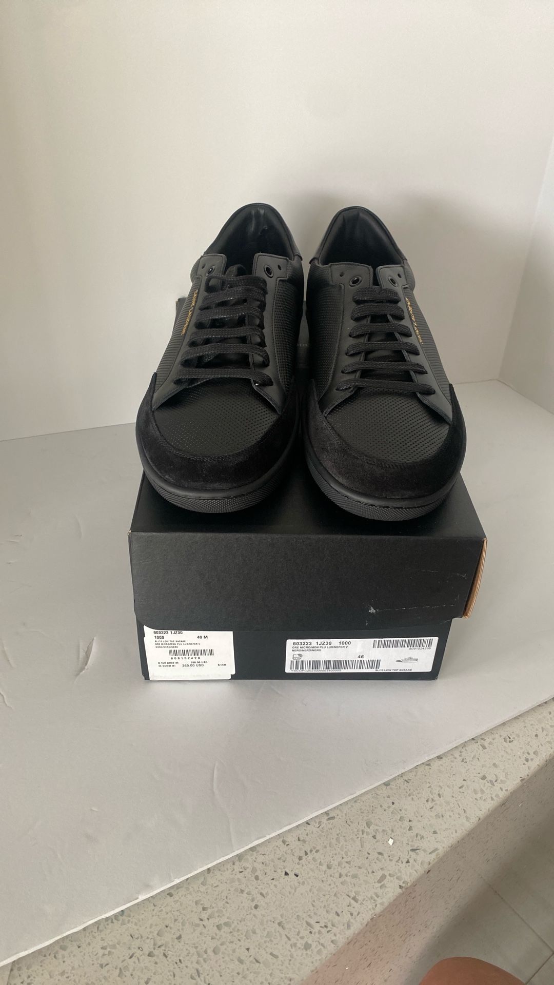 Saint Laurent Low Top Sneakers Black Leather New 46