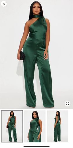 Women’s Fashion Nova Emerald Satin Jumpsuit Size Medium