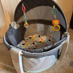 Fisher Price Circle Play Pen