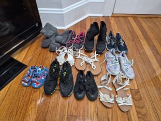 Free Childrens Shoes: Size 1-3